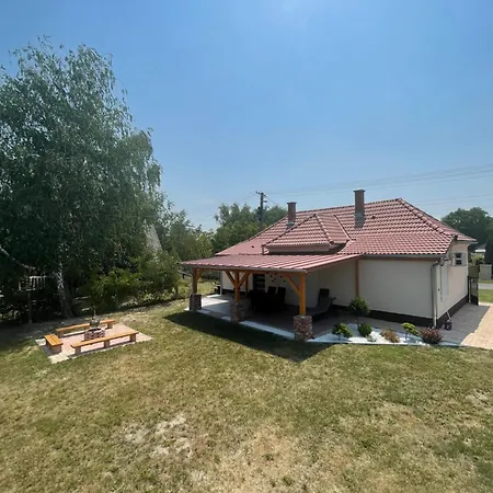 Sofi Balaton * Balatonmáriafürdő